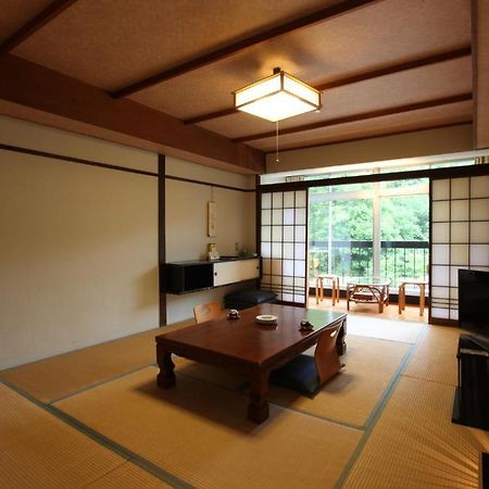 Myoken Tanaka Kaikan Kirishima Camera foto